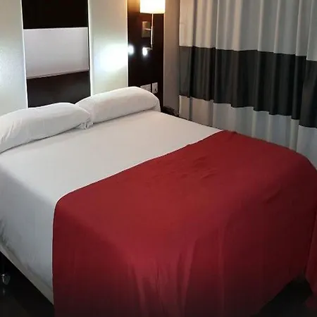 & Olimpica Hotel 4*