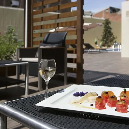 & Olimpica Hotel Barcelona