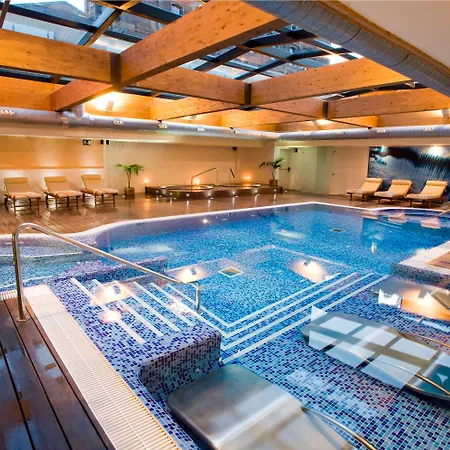 & Olimpica Hotel