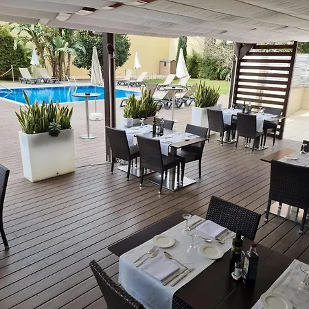 Hotel & Olimpica 4*