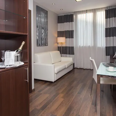 & Olimpica Hotel 4*