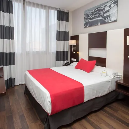 Hotel & Olimpica 4*