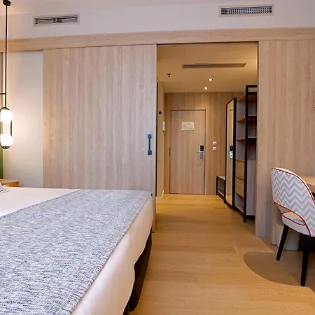 & Olimpica Hotel Barcelona