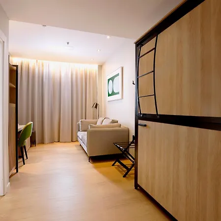 Hotell & Olimpica 4*