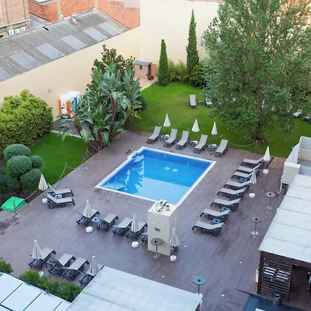 & Olimpica Hotell Barcelona