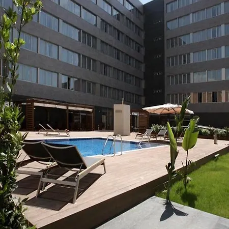 & Olimpica Hotel