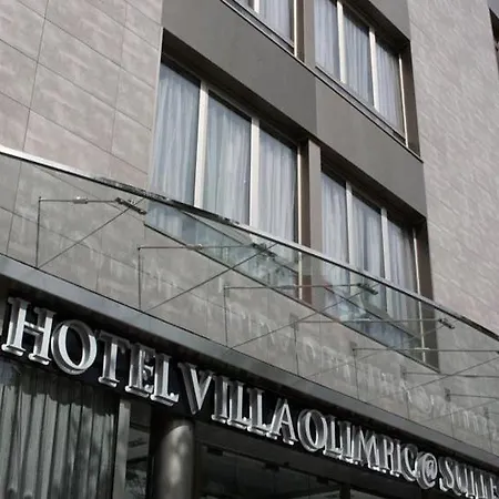 & Olimpica Hotel