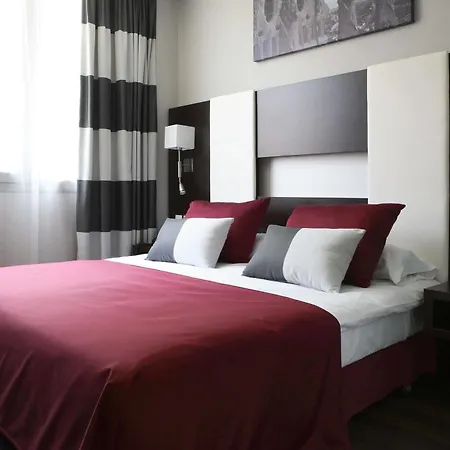 & Olimpica 4* Barcelone