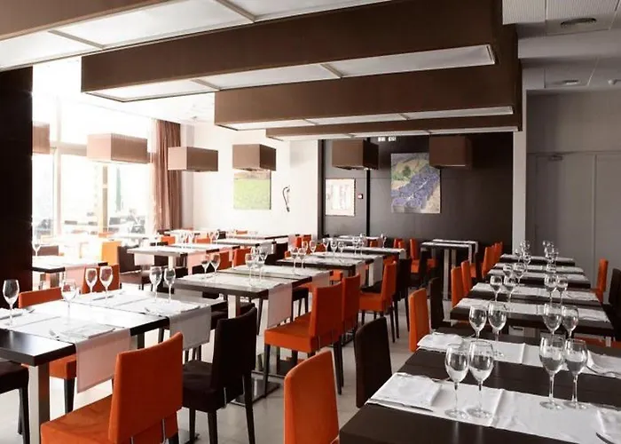 وسبا أوليمبكا سويتس 4* برشلونة