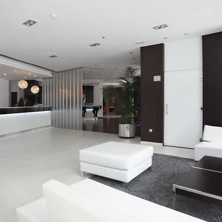 & Olimpica Hotel 4*